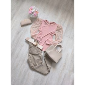 Felső csipkével-Púder