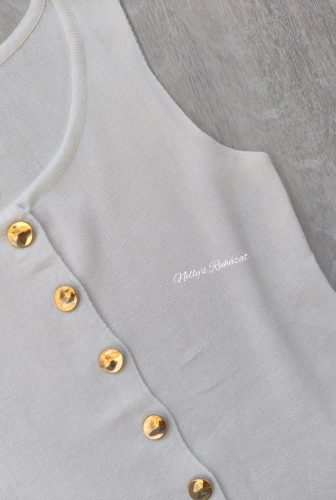 Ujjatlan gombos felső- Fehér