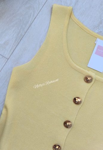 Ujjatlan gombos felső- Sárga